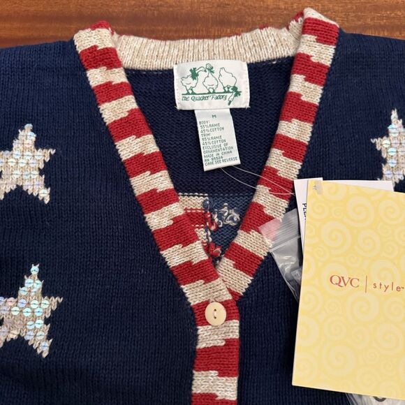 Quacker Factory Women Medium Sweater Patriotic NWT USA Flag Stars Button Covers - Picture 4 of 7